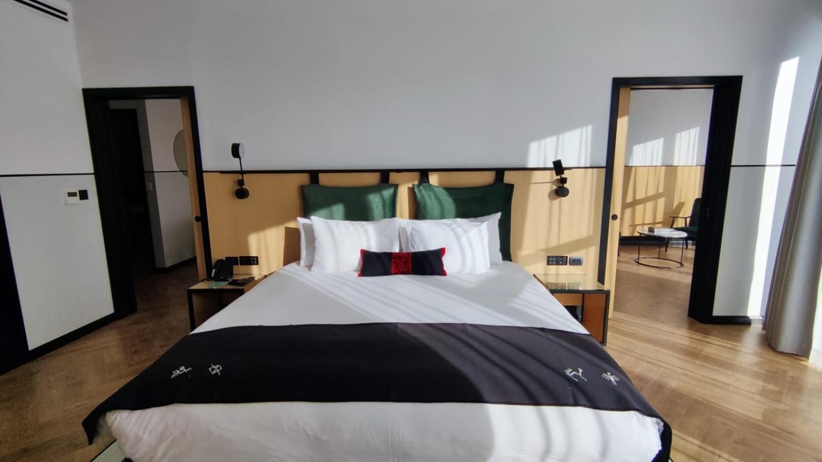 Met Hotel ลาปาซ ภายนอก รูปภาพ